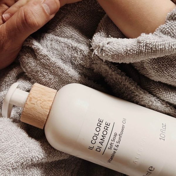 ALISEA IL COLORE DI AMORE DETERGENTE IN CREMA