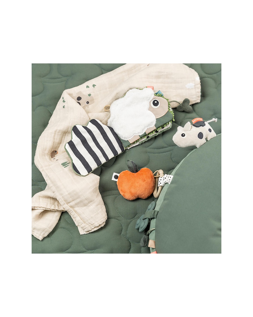 DONE BY DEER LIBRO MULTISENSORIALE TINY FARM